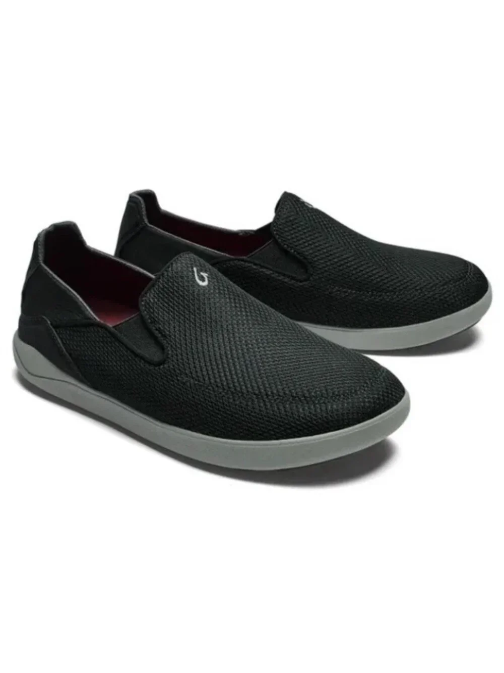 OLUKAI Men's 9.5 Nohea Pae Slip-On Breathable Wet Grip Cushioned Black Sneakers